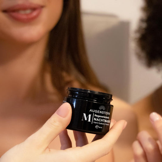 Regenerierende Nachtmaske